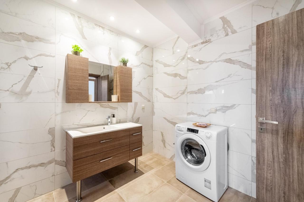 4You Luxury Apartments By Keyplanner 莫拉蒂卡 外观 照片